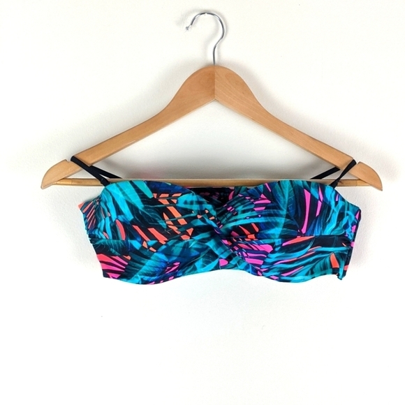 PINK Victoria's Secret Other - PINK VS Halter Palm Leaf Print Tie Back Bikini Top Women's S